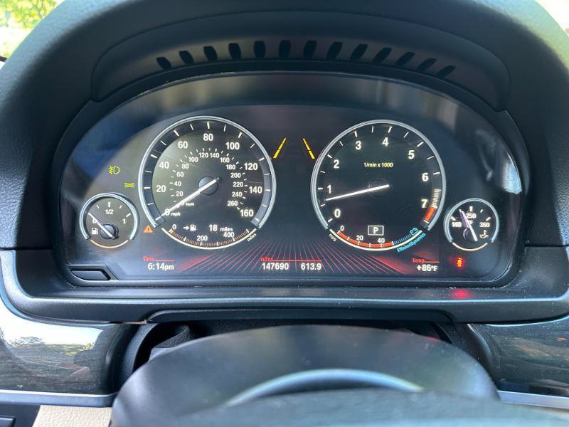 Used 2011 BMW 535i xDrive Sedan AWD/4WD image 28