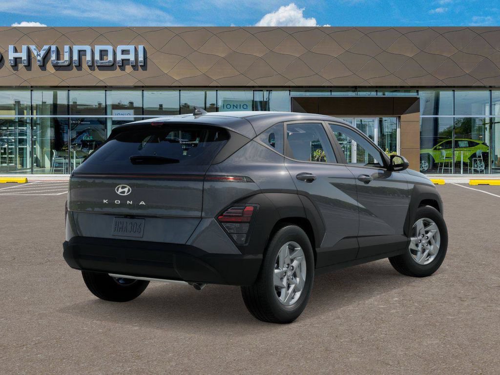 New 2027 Hyundai Kona SE FWD image 4