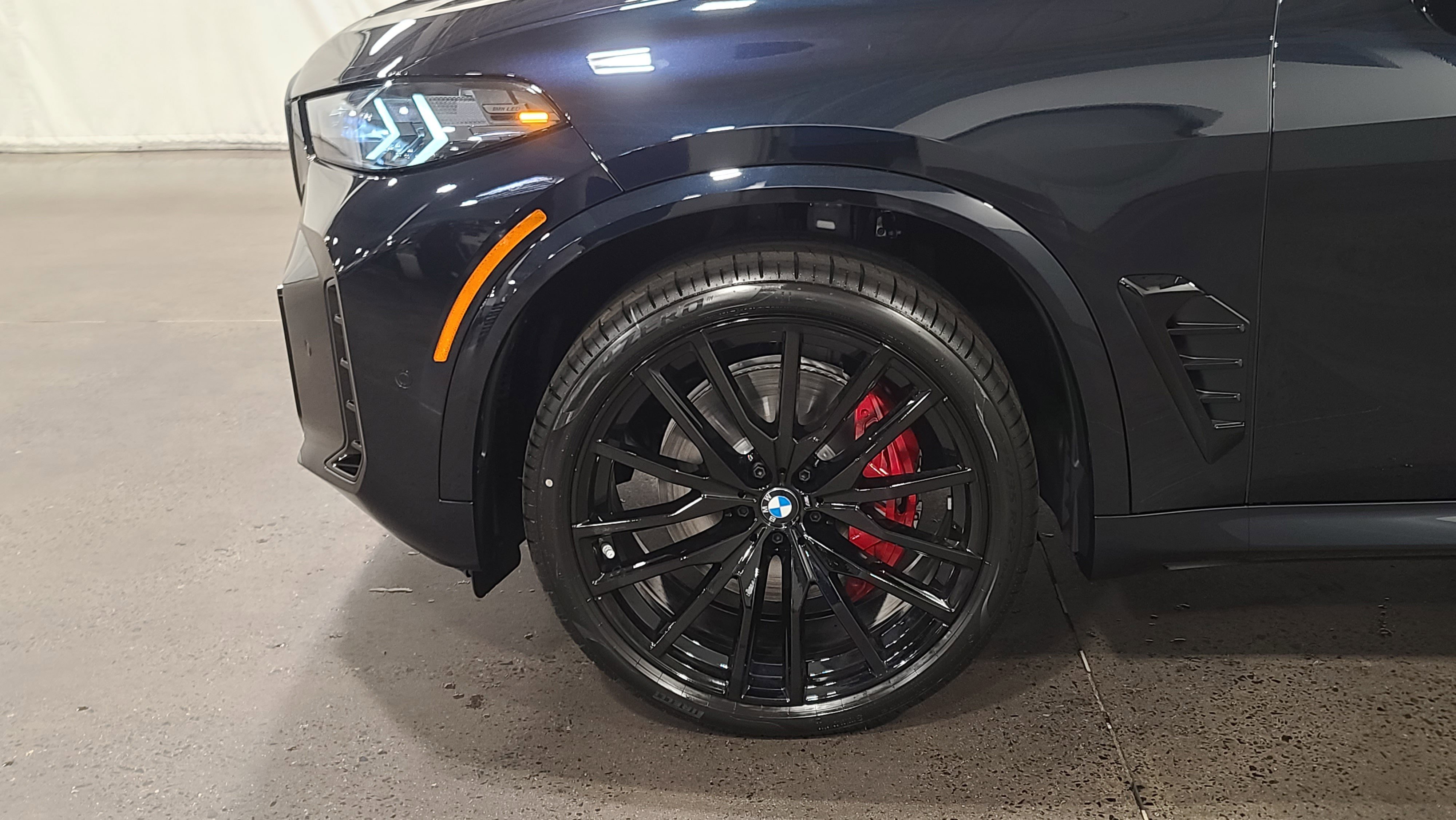 New 2026 BMW X5 xDrive40i w/ M Sport Package image 10