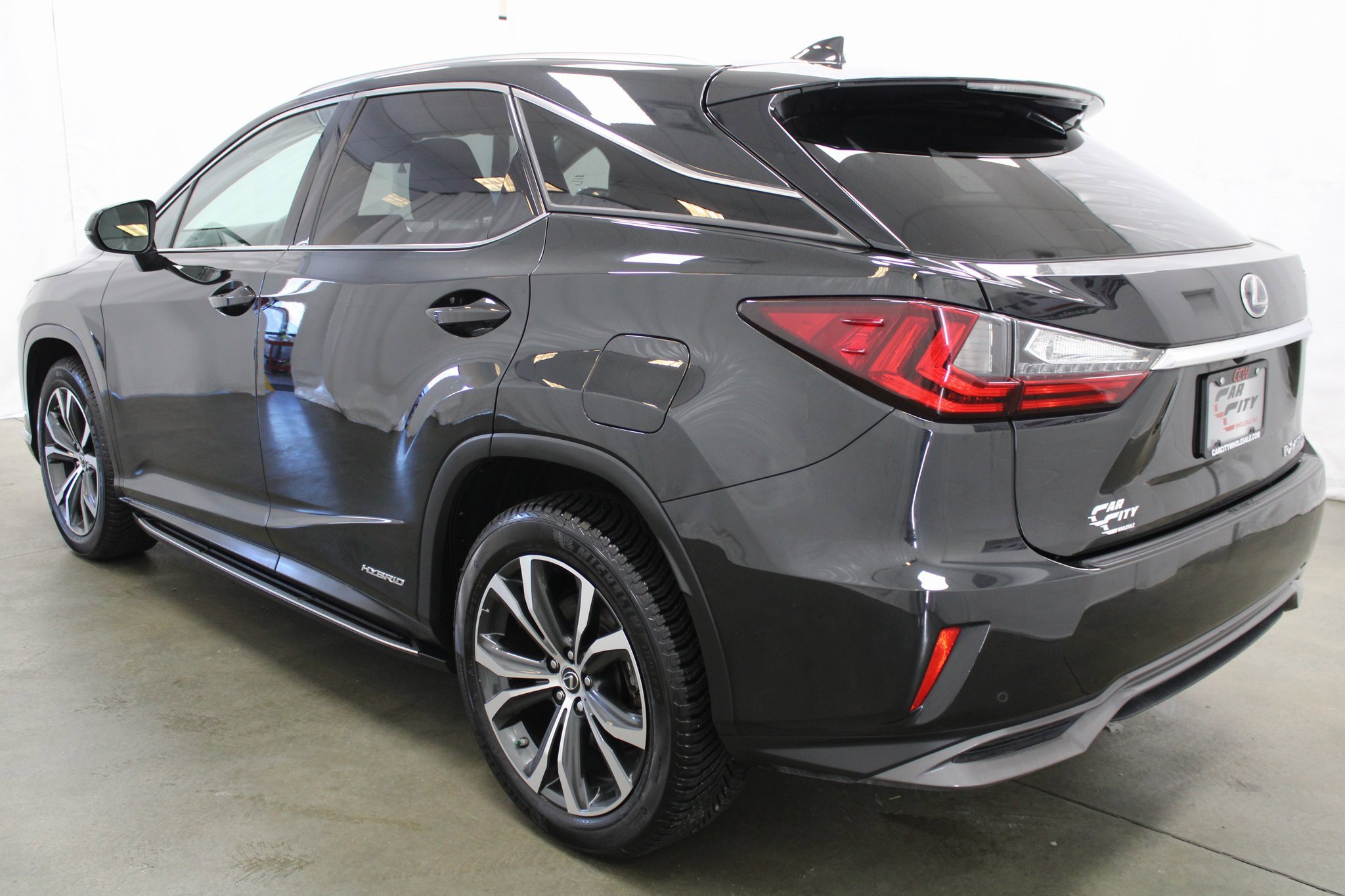Used 2019 Lexus RX 450h AWD image 8