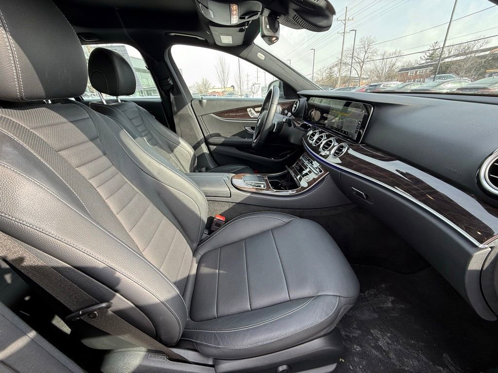 Used 2021 Mercedes-Benz E 450 4MATIC All-Terrain Wagon image 31