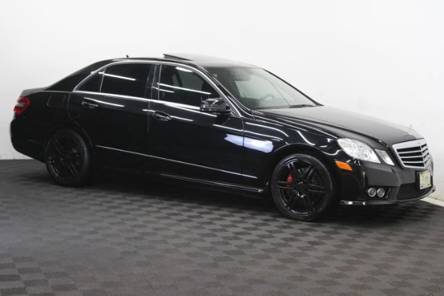 Used 2010 Mercedes-Benz E 550 Sedan w/ Premium 1 Pkg image 3