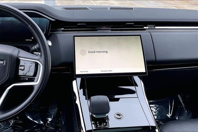 Used 2025 Land Rover Range Rover Sport SE image 6