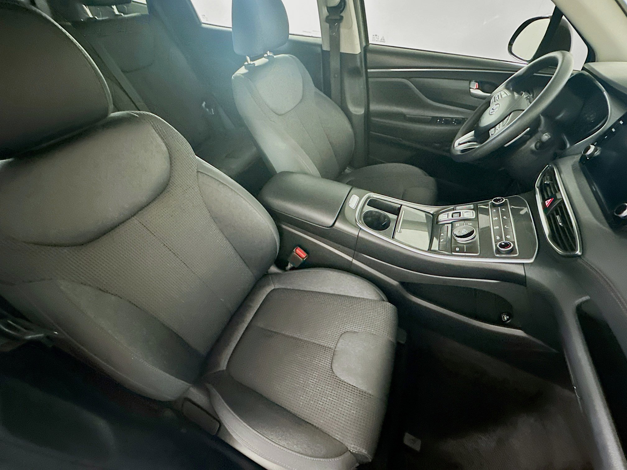 Used 2021 Hyundai Santa Fe SEL image 31