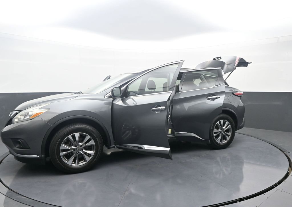 Used 2017 Nissan Murano SV image 39