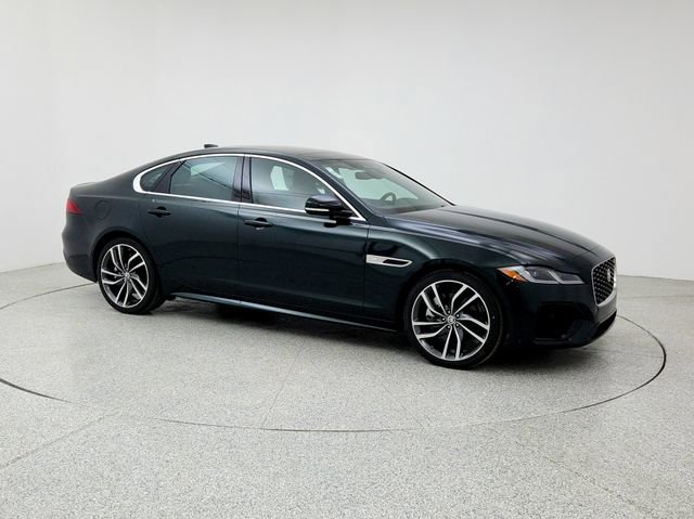 New 2024 Jaguar XF R-Dynamic SE image 3