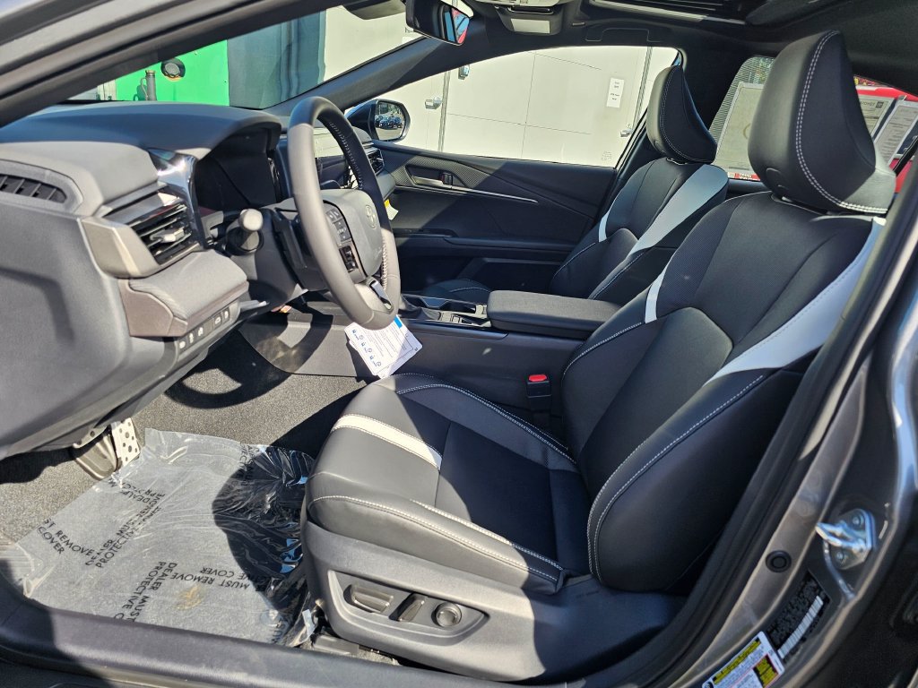 New 2026 Toyota Camry SE w/ Convenience Package AWD/4WD image 19