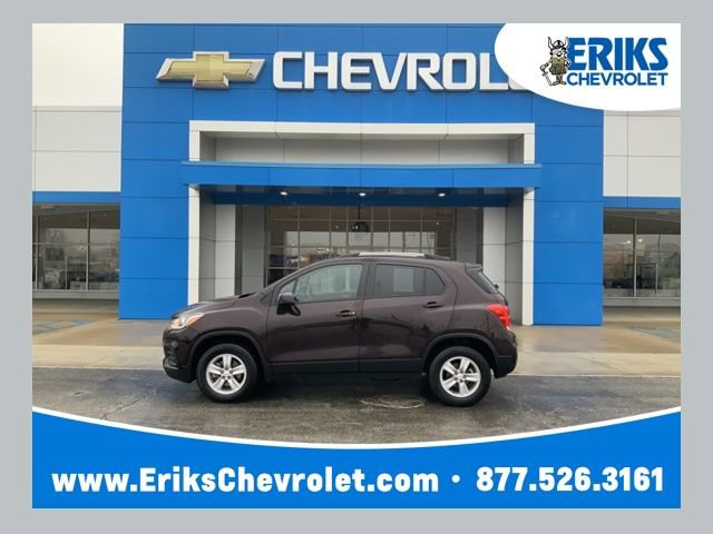 Used 2022 Chevrolet Trax LT w/ LT Convenience Package image 1