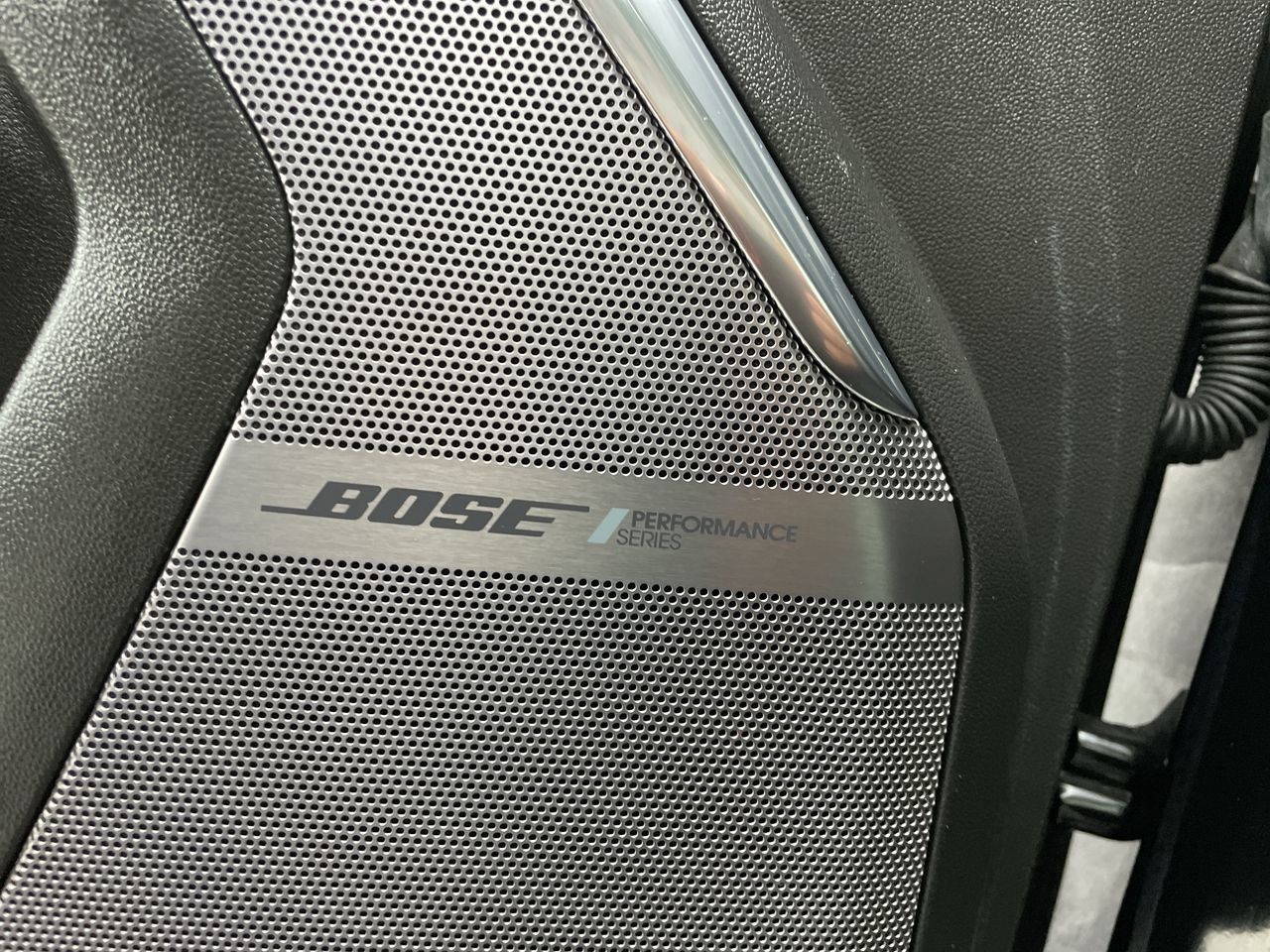 Used 2023 GMC Yukon Denali Ultimate w/ LPO, Floor Liner Package image 21