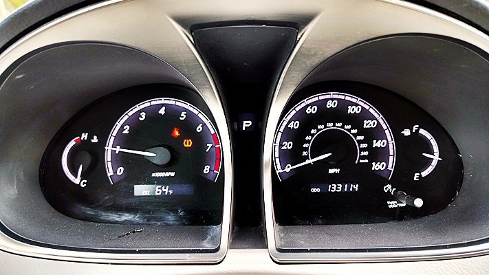 Used 2011 Toyota Avalon Limited image 18