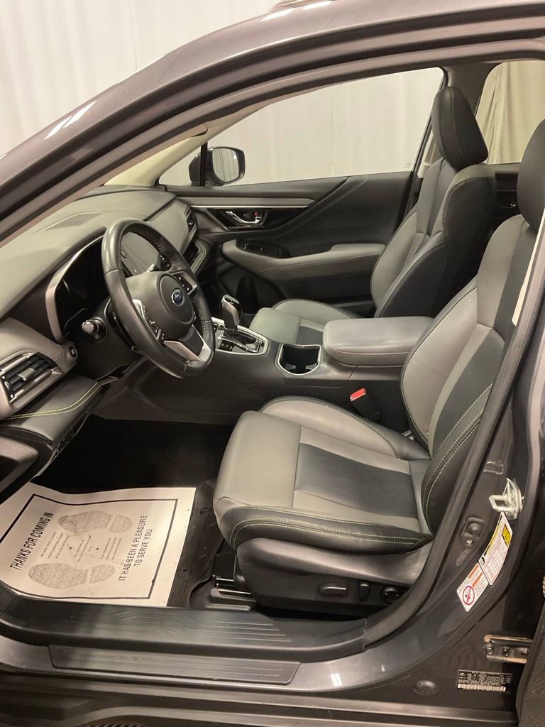 Used 2020 Subaru Outback Onyx Edition XT image 4