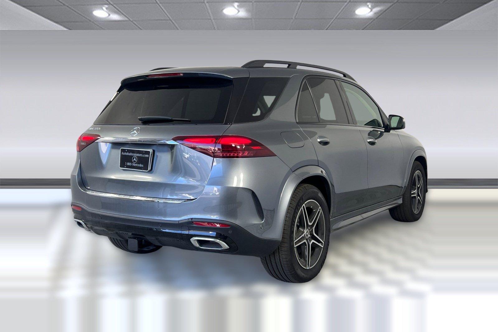 Used 2025 Mercedes-Benz GLE 350 4MATIC image 8