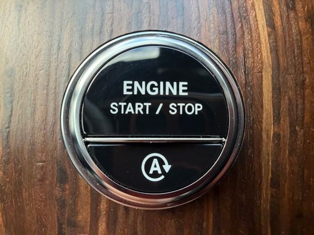 Used 2026 Mercedes-Benz GLC 300 4MATIC image 25