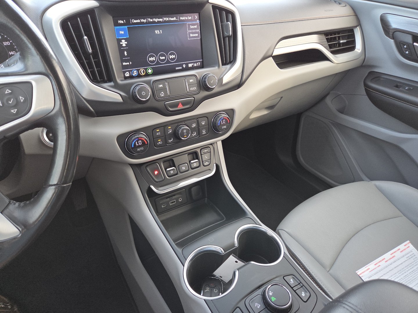Used 2021 GMC Terrain SLT FWD image 29