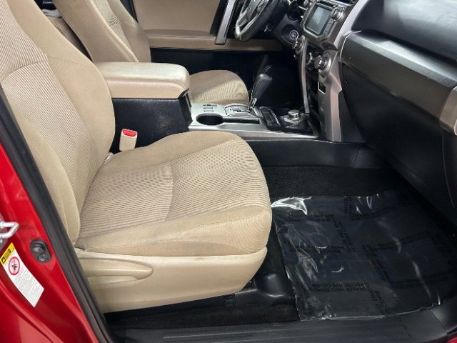 Used 2016 Toyota 4Runner SR5 AWD/4WD image 11