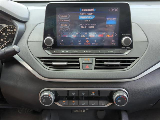 Used 2022 Nissan Altima 2.5 SV FWD image 14
