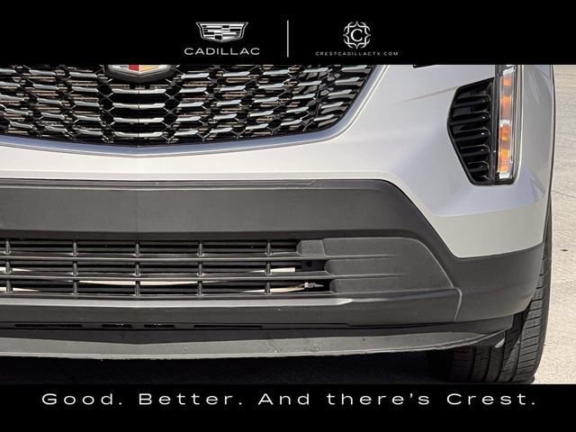 Used 2021 Cadillac XT4 Luxury w/ Cold Weather Package FWD image 8