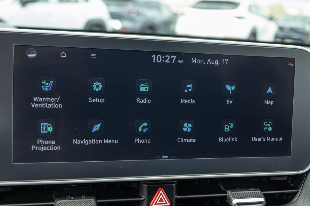 Certified 2024 Hyundai Ioniq 5 Limited AWD/4WD image 17