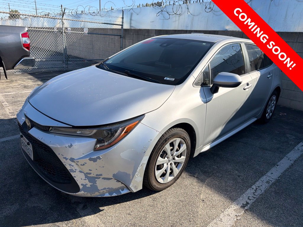 Used 2020 Toyota Corolla LE FWD image 2