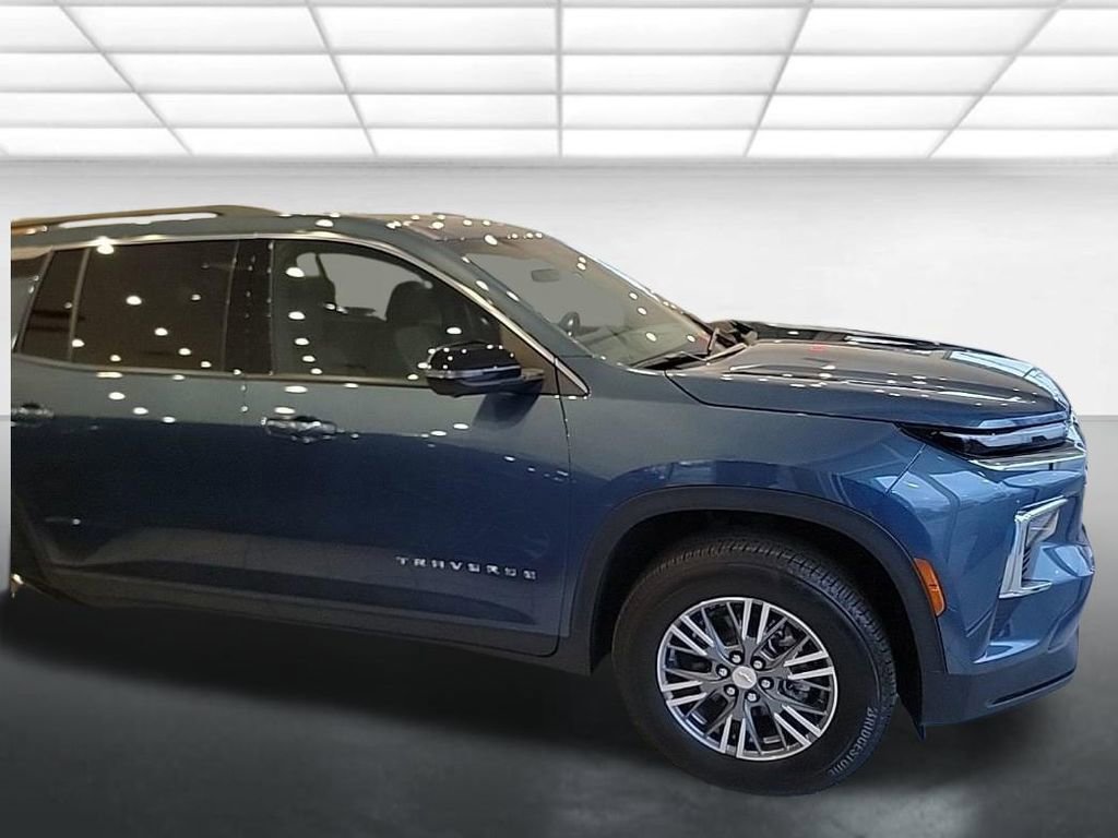 New 2026 Chevrolet Traverse LT w/ Driver Confidence Package image 10