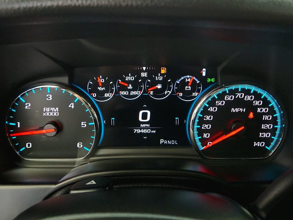 Used 2019 Chevrolet Suburban Premier w/ Premier Plus Edition AWD/4WD image 13