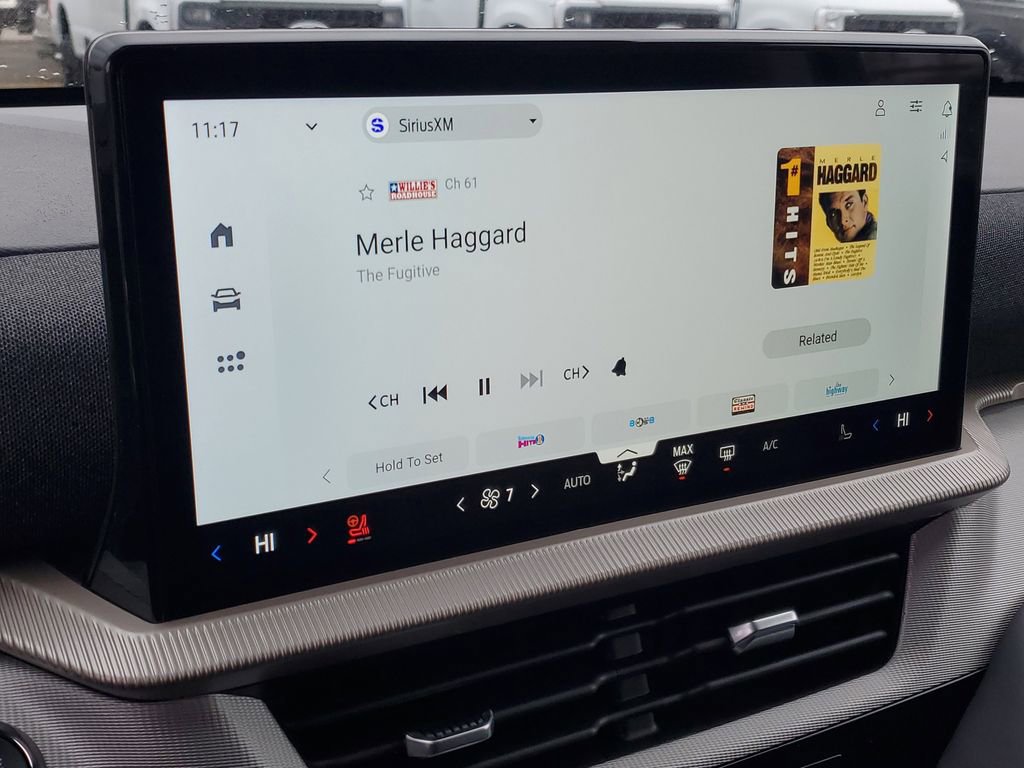 New 2026 Ford Explorer Active w/ Active Comfort Package image 18