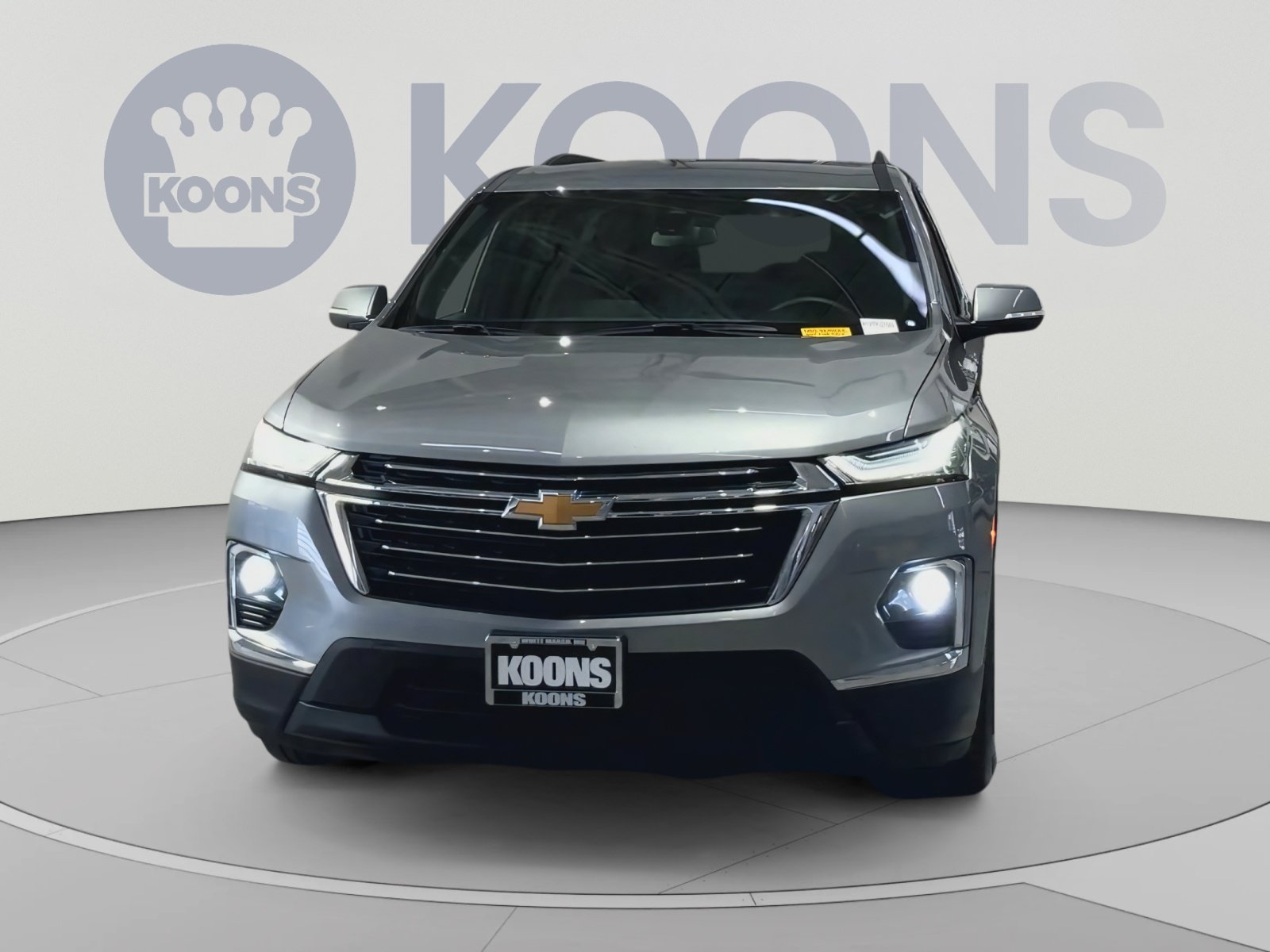 Used 2023 Chevrolet Traverse LT FWD image 4