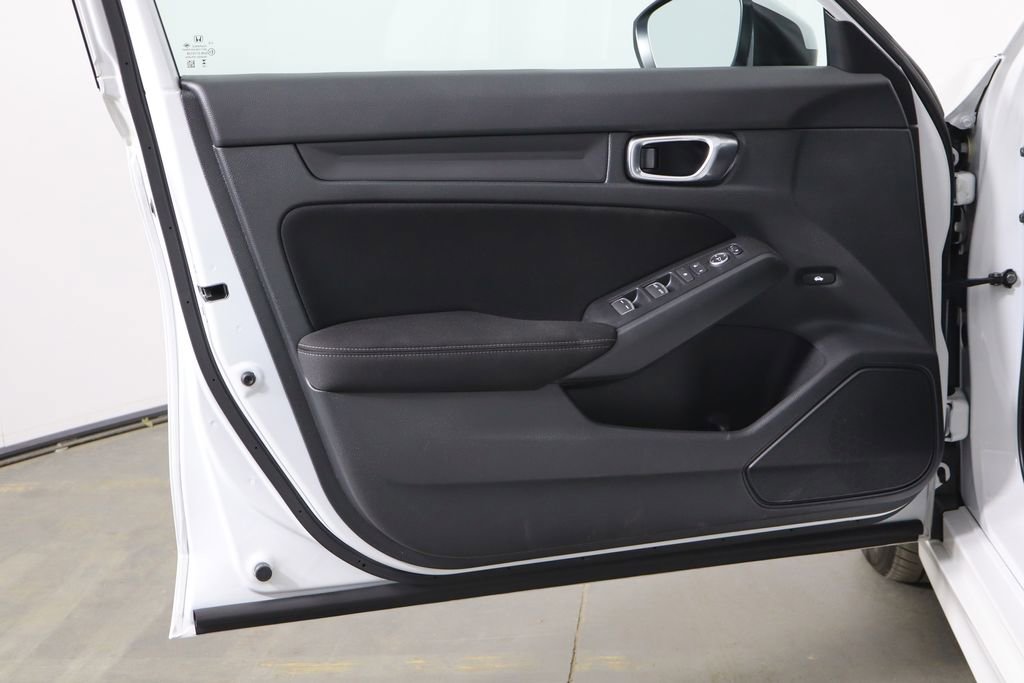 Used 2025 Honda Civic LX image 17