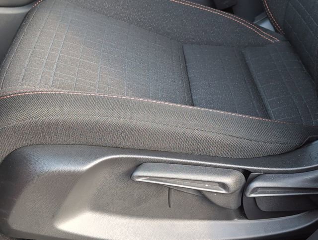 Used 2025 Honda HR-V Sport image 14