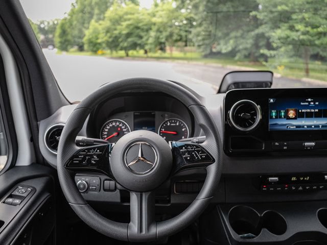 Certified 2025 Mercedes-Benz Sprinter 2500 image 24
