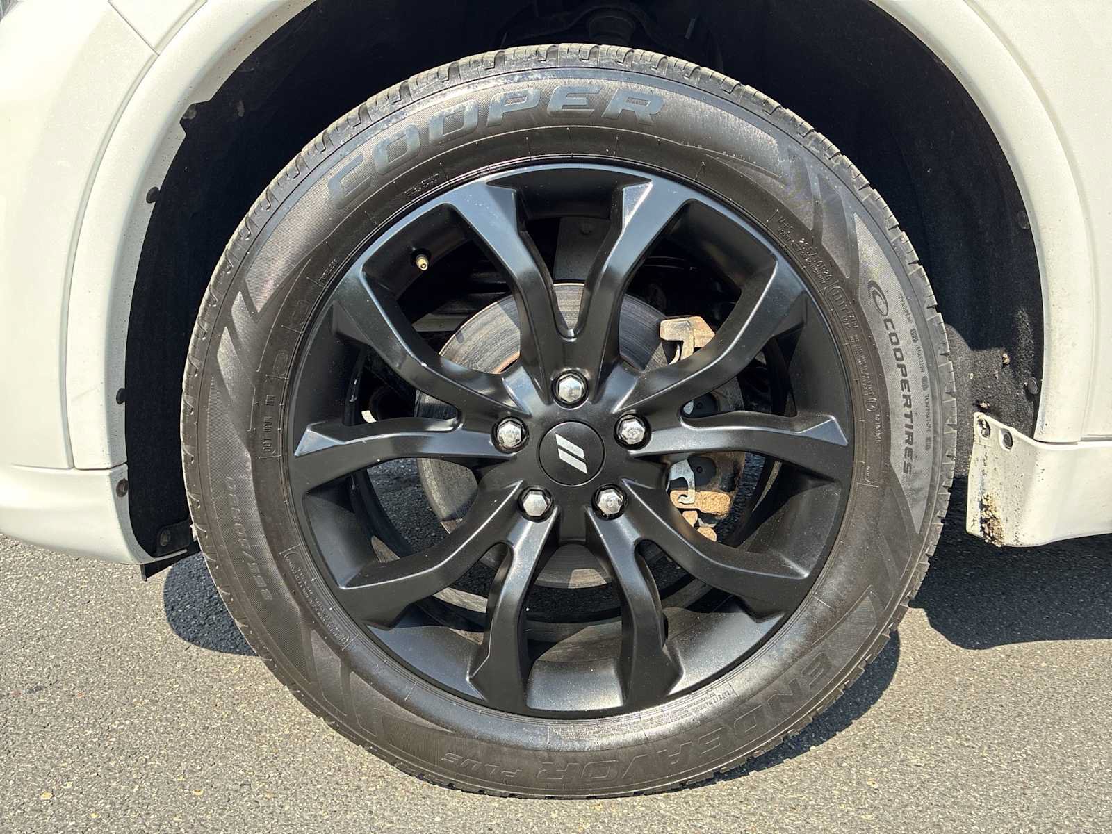 Used 2020 Dodge Durango GT w/ Blacktop Package AWD/4WD image 19