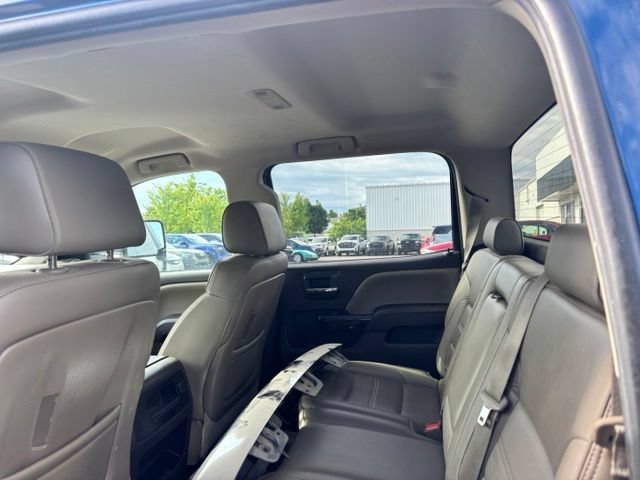 Used 2015 GMC Sierra 2500 Denali w/ Duramax Plus Package AWD/4WD image 9