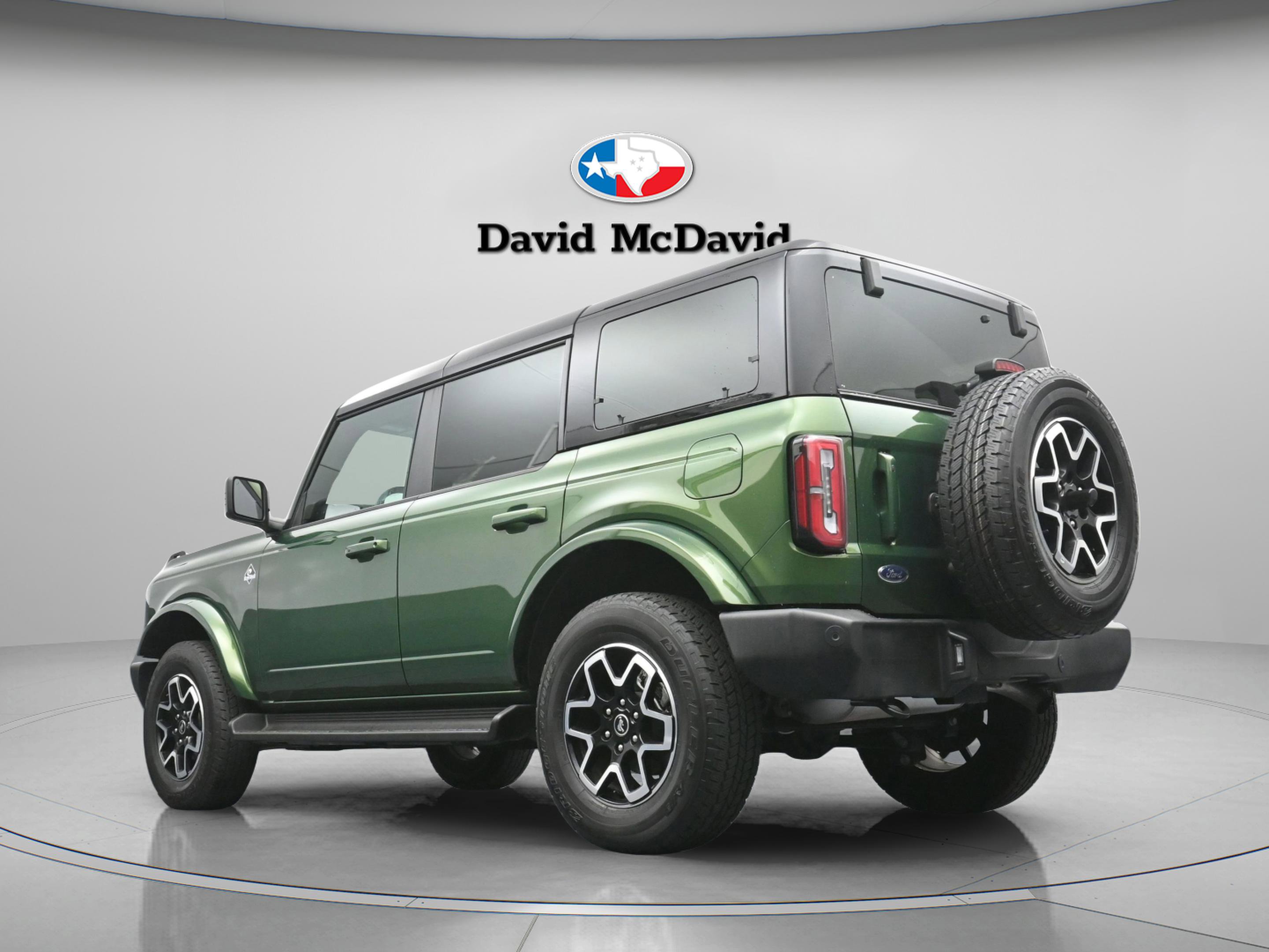 Used 2025 Ford Bronco Outer Banks AWD/4WD image 11