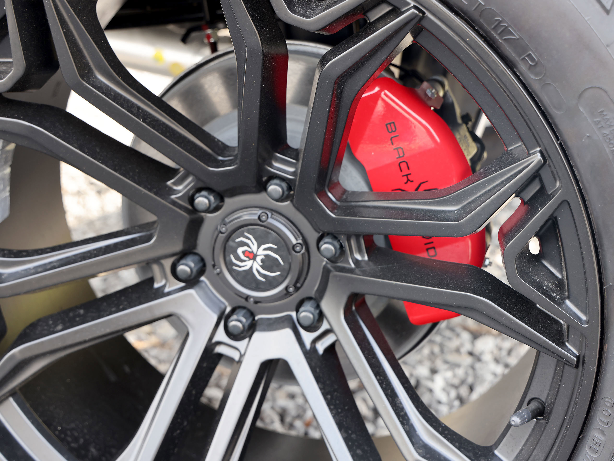 New 2025 Chevrolet Silverado 1500 LT Trail Boss w/ Convenience Package II image 18