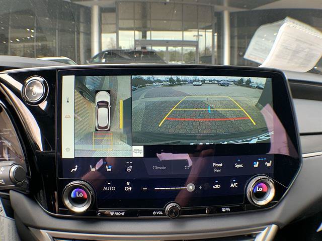 Used 2026 Lexus RX 450h AWD image 17