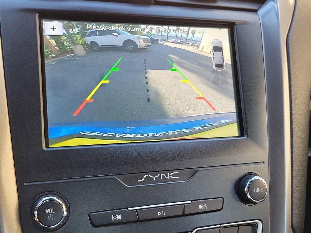 Used 2019 Ford Fusion SE image 23