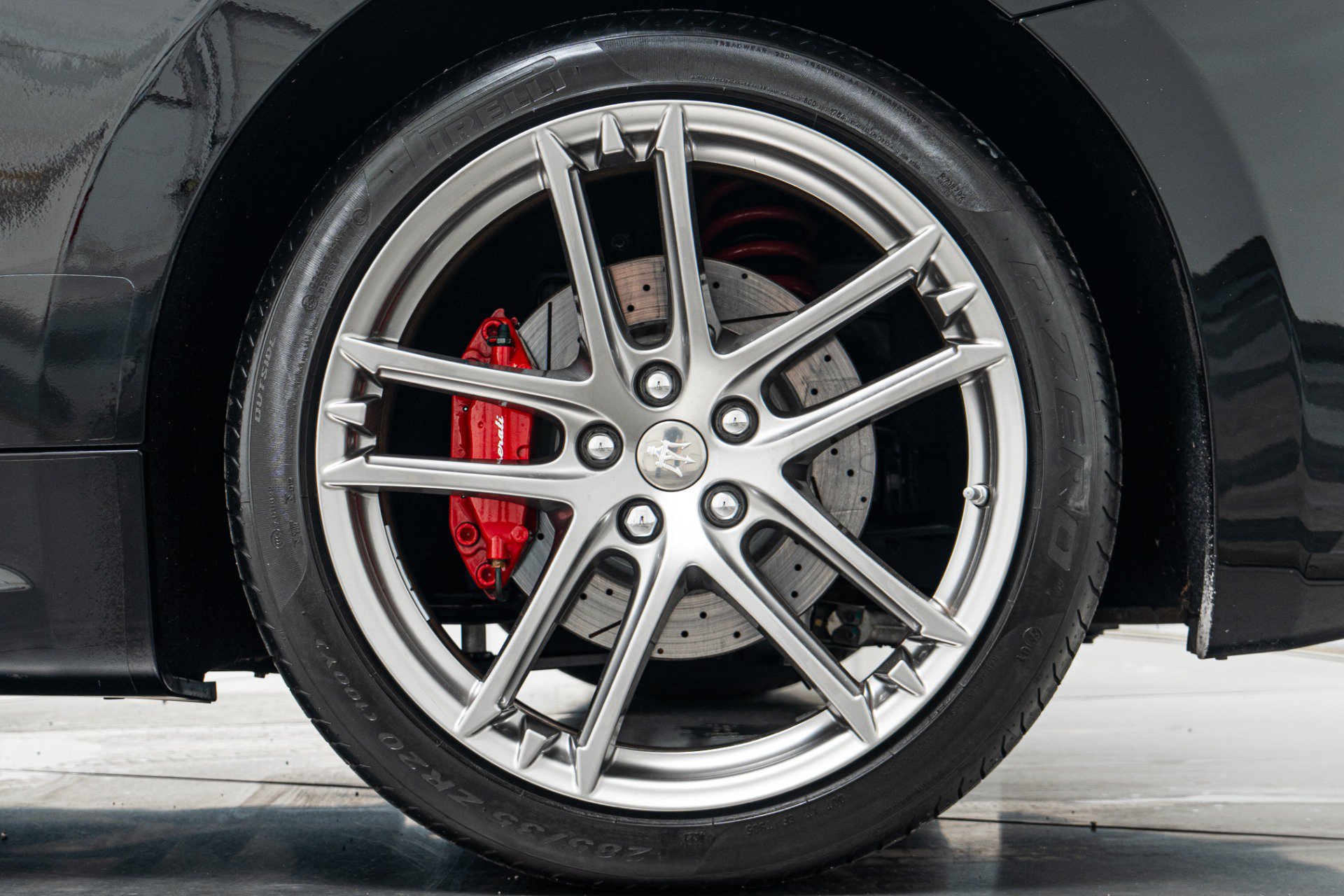 Used 2014 Maserati GranTurismo Convertible RWD image 11