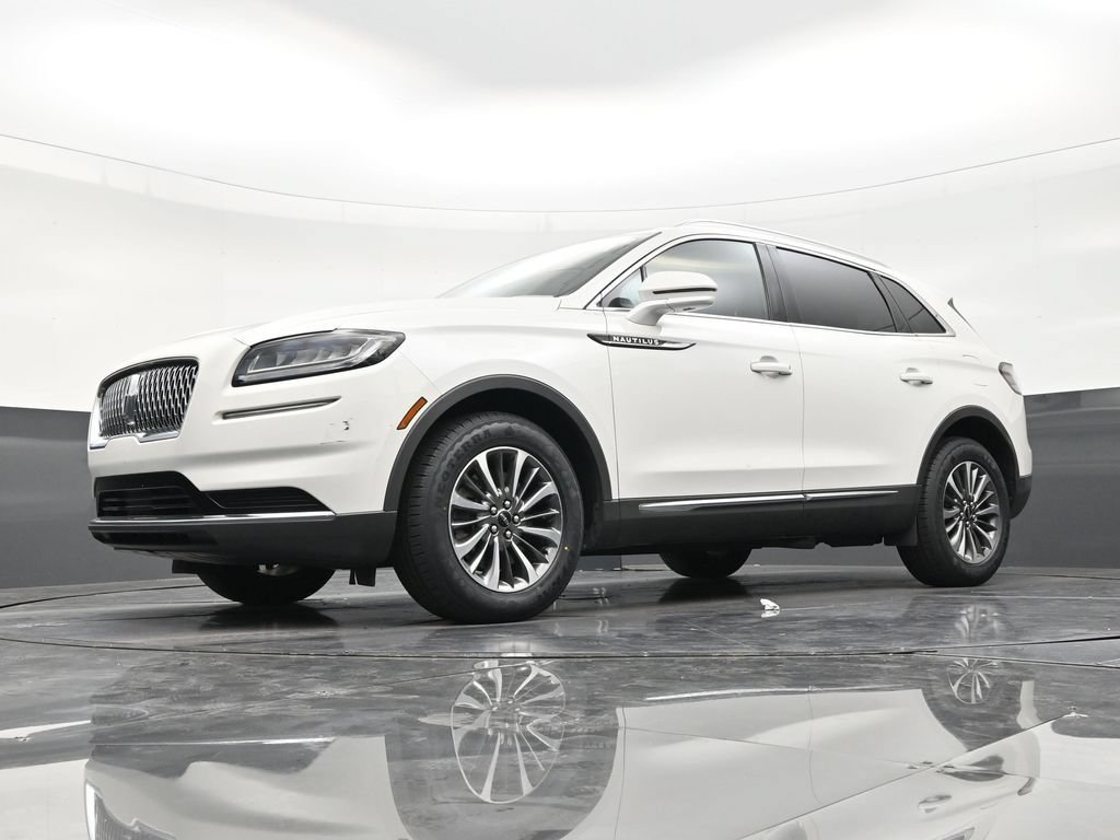 Used 2023 Lincoln Nautilus Reserve FWD image 20