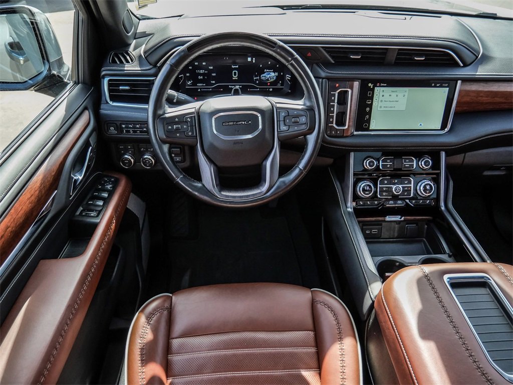 Certified 2023 GMC Yukon Denali Ultimate image 30