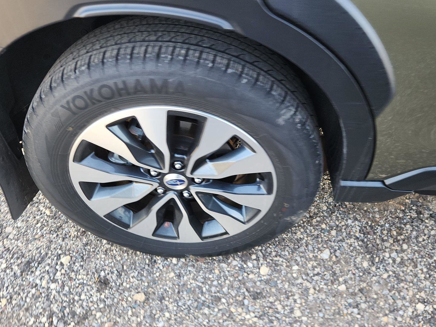 Used 2024 Subaru Outback Touring w/ Popular Package #2 image 3