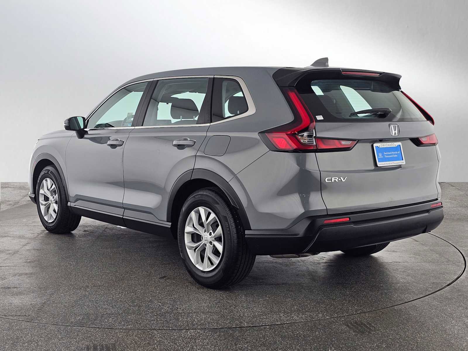 Used 2024 Honda CR-V LX image 5