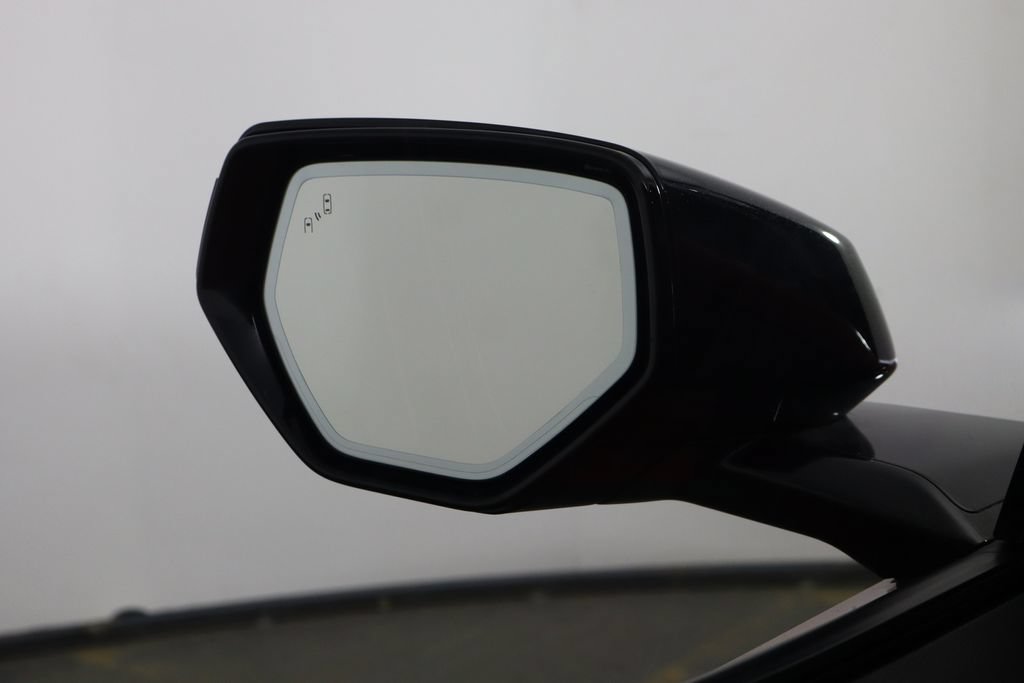 Used 2025 Chevrolet Corvette Stingray Preferred Cpe w/ Stealth Interior Trim Package RWD image 39