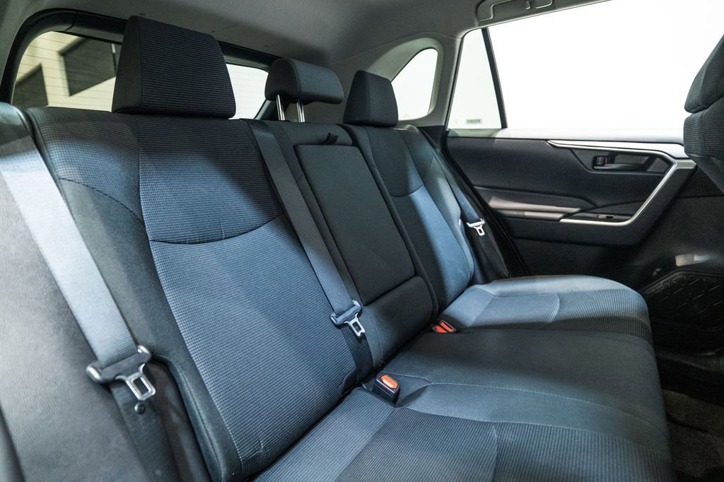 Used 2024 Toyota RAV4 LE image 30