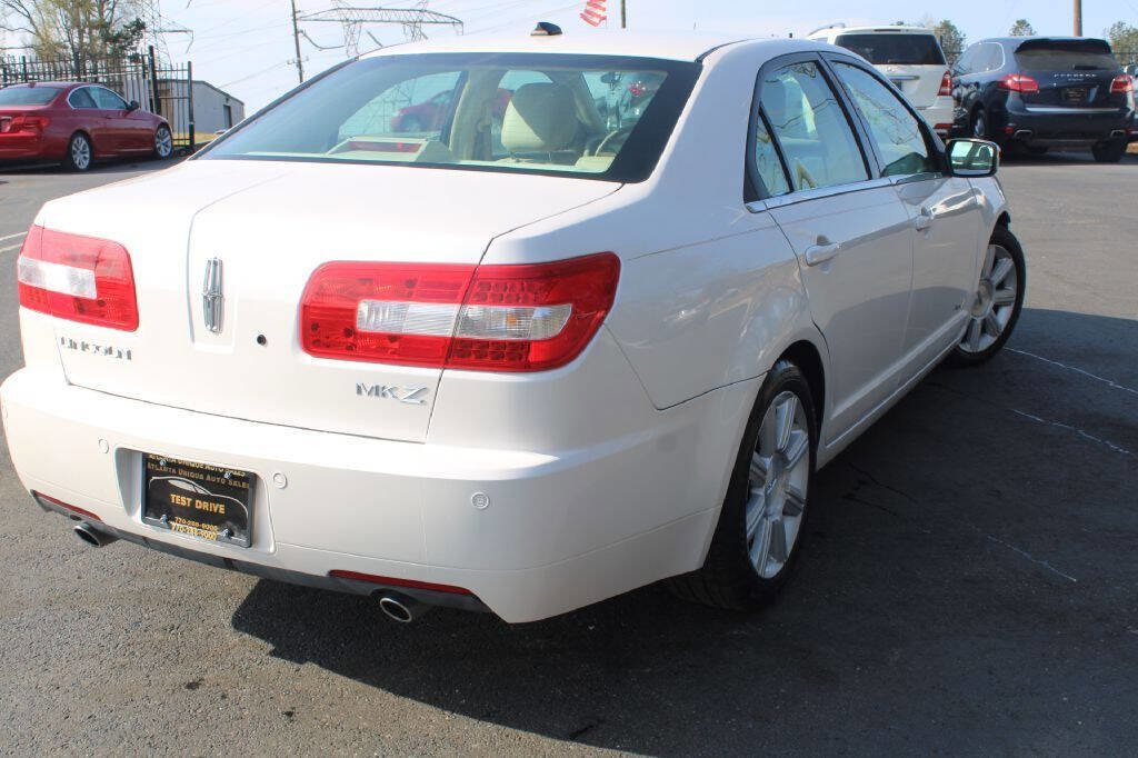 Used 2009 Lincoln MKZ image 5