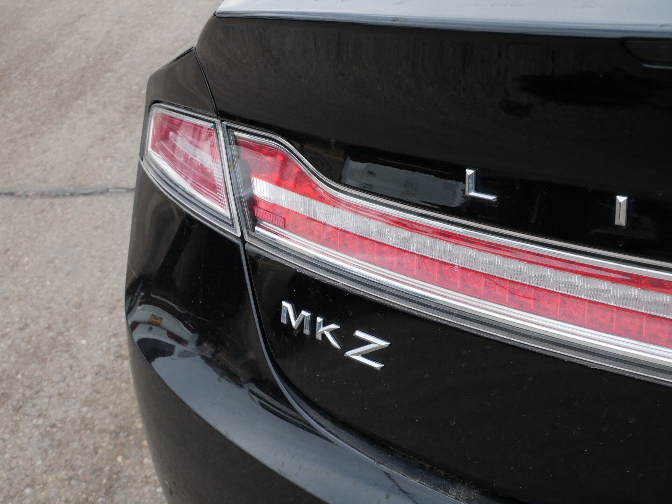 Used 2019 Lincoln MKZ Reserve image 16