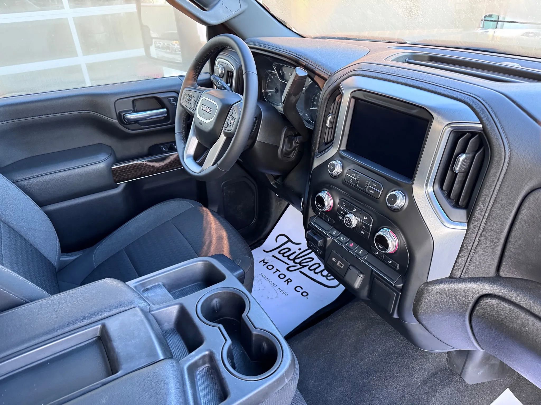 Used 2022 GMC Sierra 2500 SLE w/ SLE Convenience Package image 17