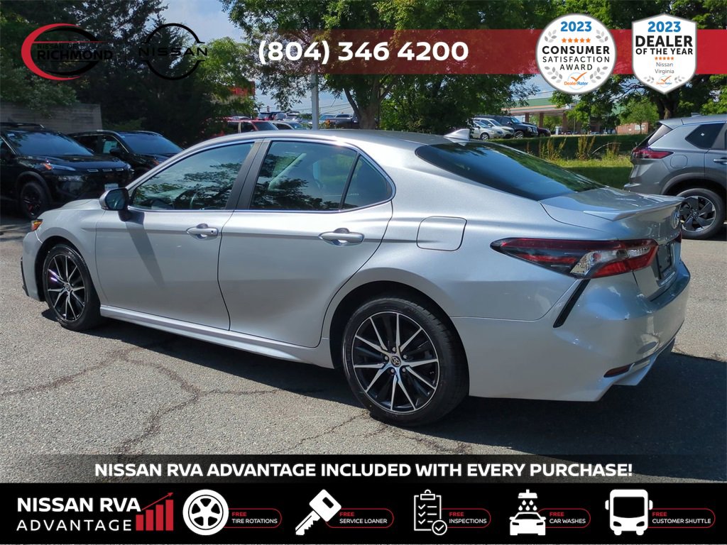 Used 2022 Toyota Camry SE image 7