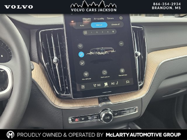 New 2026 Volvo XC60 B5 Plus w/ Protection Package Premier AWD/4WD image 7