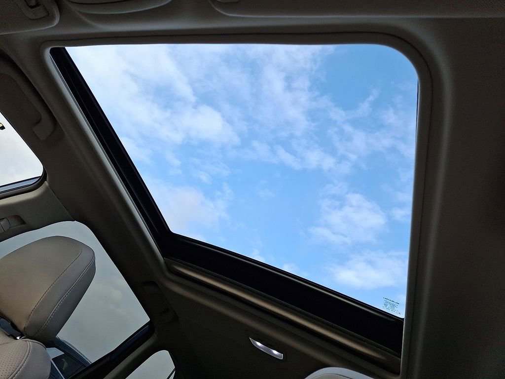 Used 2022 Subaru Forester Limited image 14