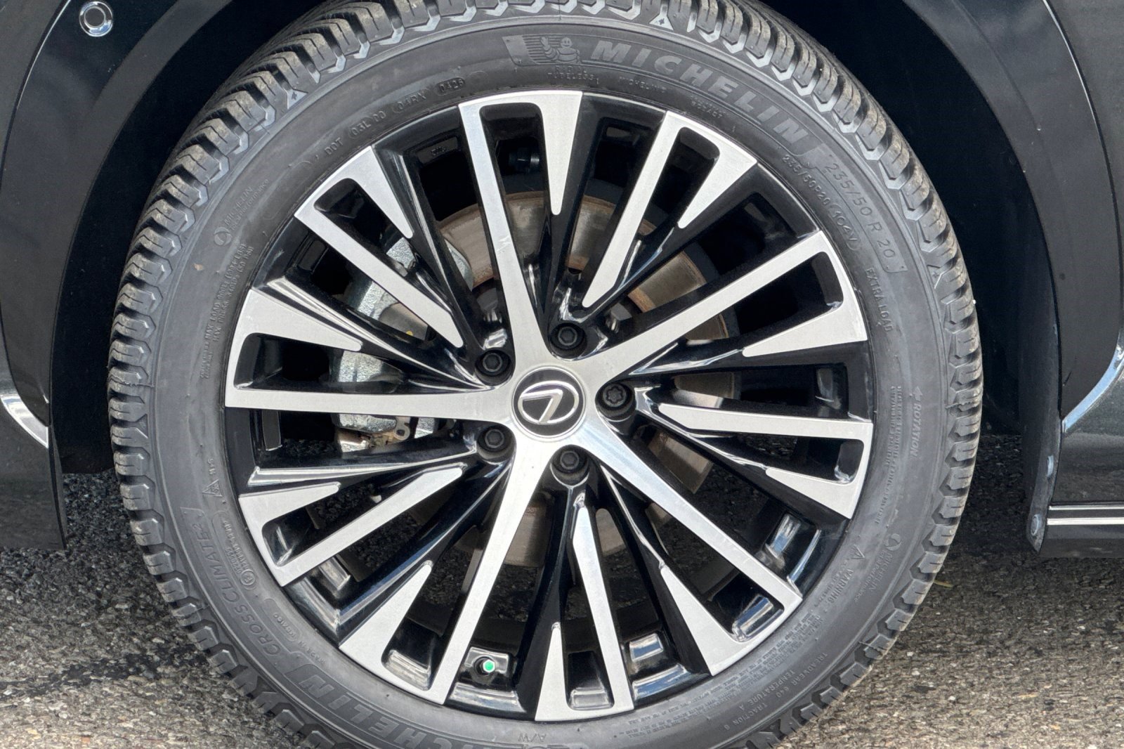 Used 2023 Lexus RZ 450e Premium w/ Technology Package image 38